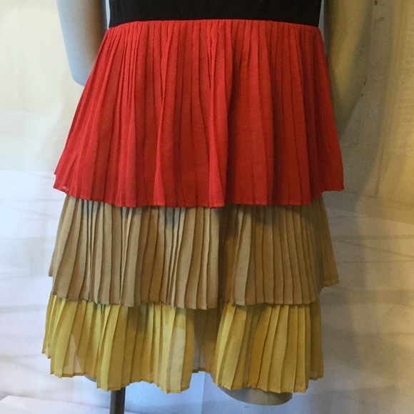 Forever 21 Tiered Mini Dress - Picture 3 of 4